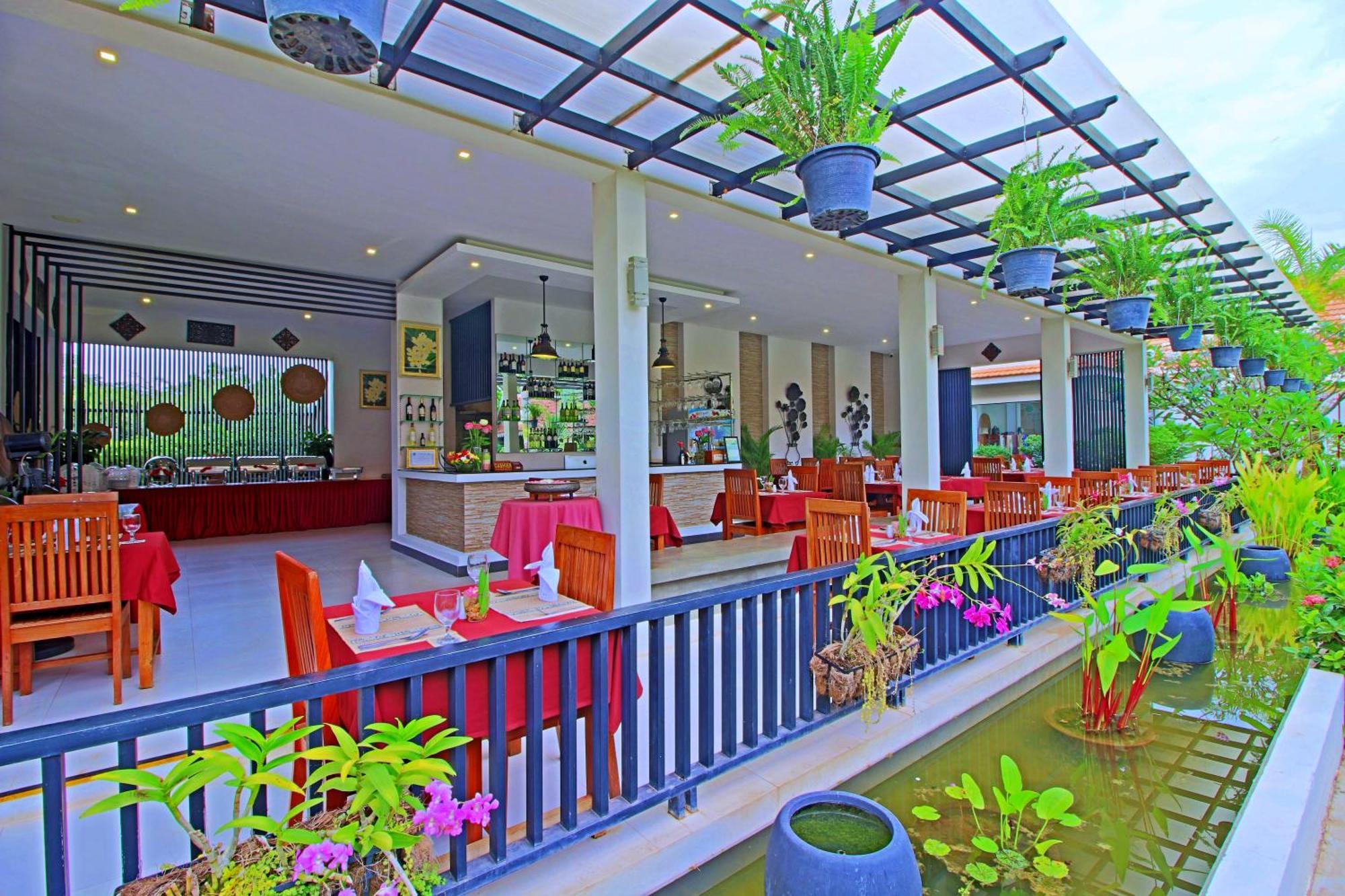 New Riverside Hotel Siem Reap Eksteriør billede